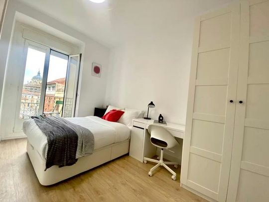 Calle de Redondilla, Madrid, Community of Madrid 28005 - Foto 1