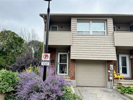 For Lease - 615 Tenth Street, Collingwood, Ontario - Photo 2