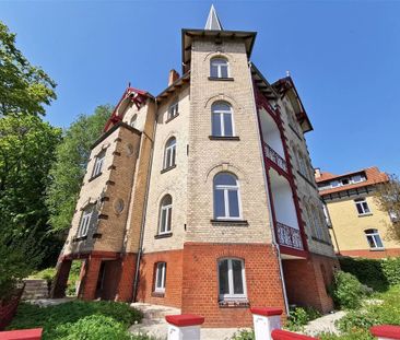 Villa im Südviertel * 4-Raumwohnung mit Balkon & Einbauküche * Erst... - Foto 4