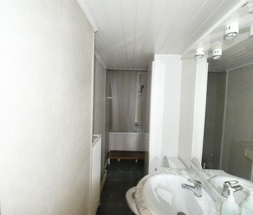 Charmant appartement in het centrum van Brussel. - Photo 5