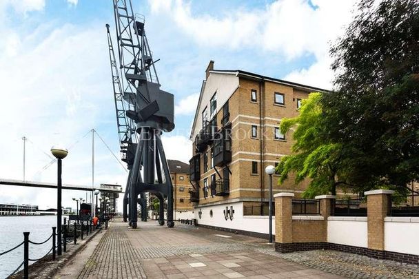 (l), Becket House, Constable Avenue, Royal Victoria Docks, E16 - Photo 1