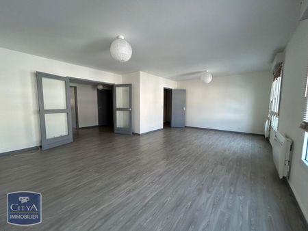 Location Appartement 4 pièces 112m² CHATEAUROUX 36000 - Photo 2