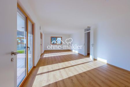 großzügig geschnittene 3-Zimmer-Wohnung mit Garten! - Foto 3