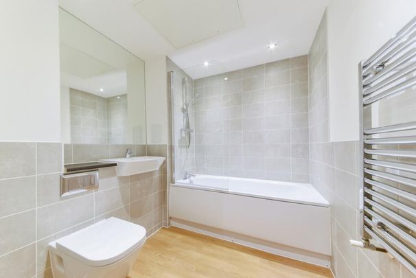 1 Bed Flat, Boleyn Road, N16 - Photo 1