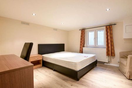 Queens Road, Guildford, GU1 - Photo 4