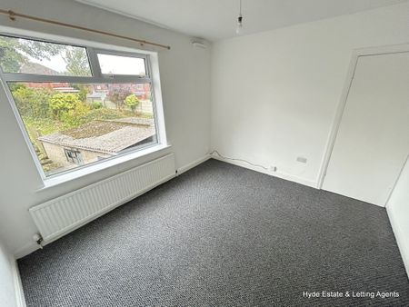 Buxted Road, Oldham, OL1 4LP - Photo 2