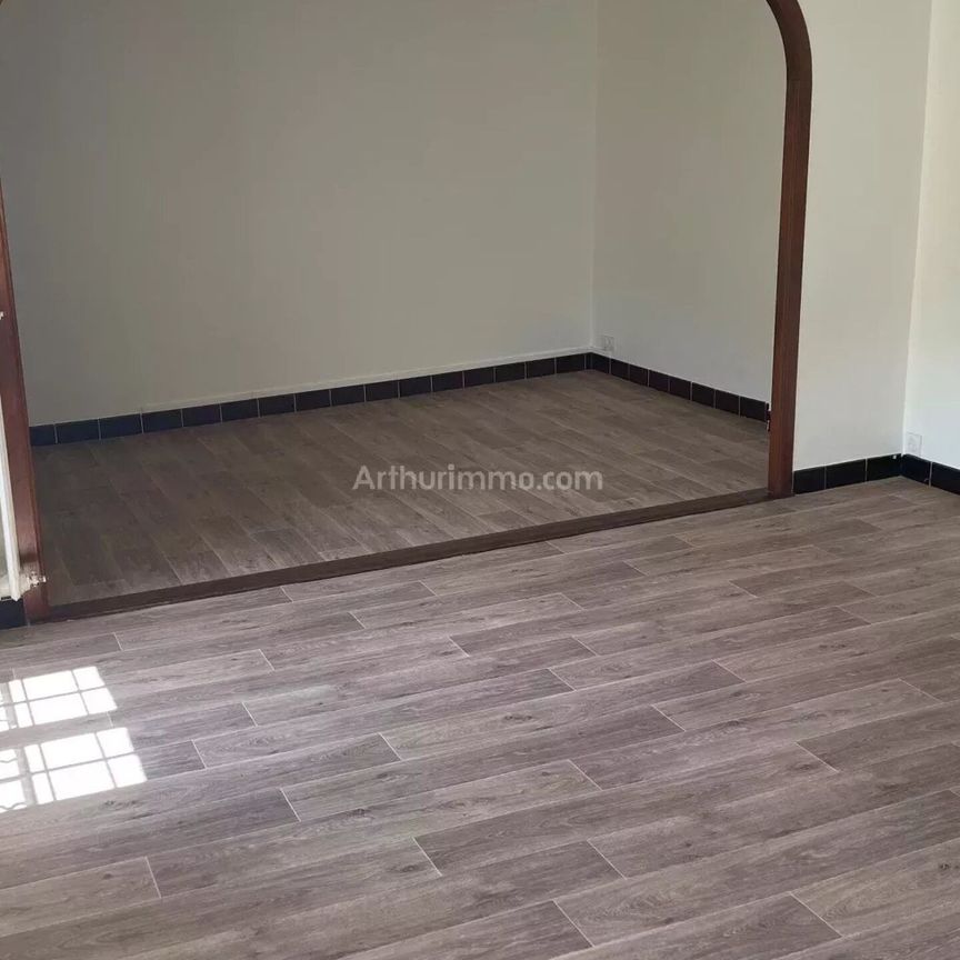 Location Appartement 3 pièces 73 m2 à Digne-les-Bains - Photo 1