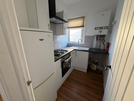 Cossington Road, Westcliff-On-Sea SS0, London - Photo 1