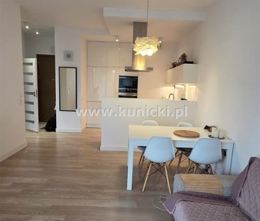 Warszawa, Mokotów, Służew - Zdjęcie 2