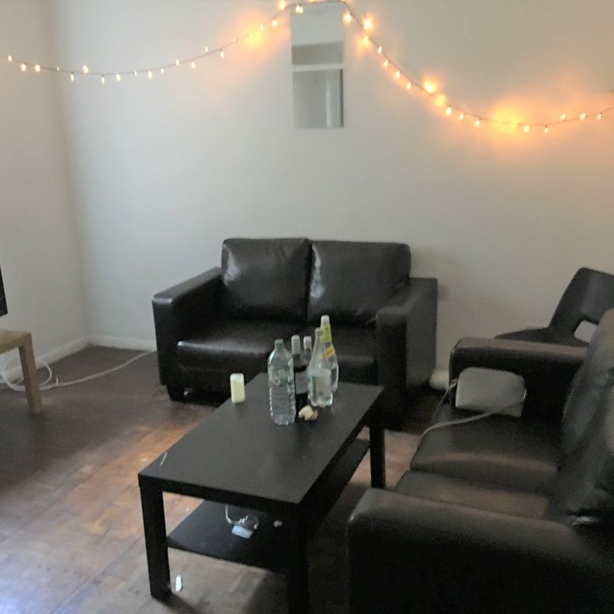 5 Bed Terraced House, Campbell Road, BN1 - Photo 1