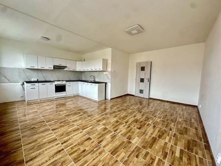 Pronájem bytu 3+1 62 m² - Photo 4