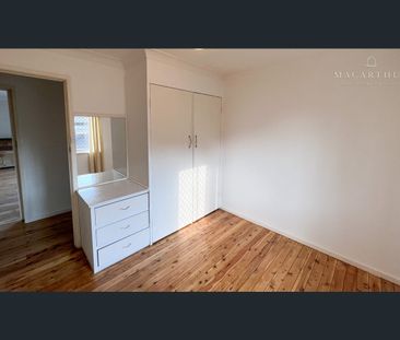 Newly Renovated 3-Bedroom Home - Photo 4