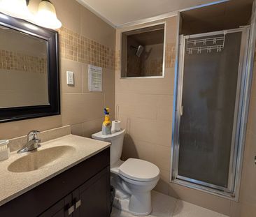 For Lease - 56 Caracas Road Unit# Room 2, Toronto, Ontario - Photo 6
