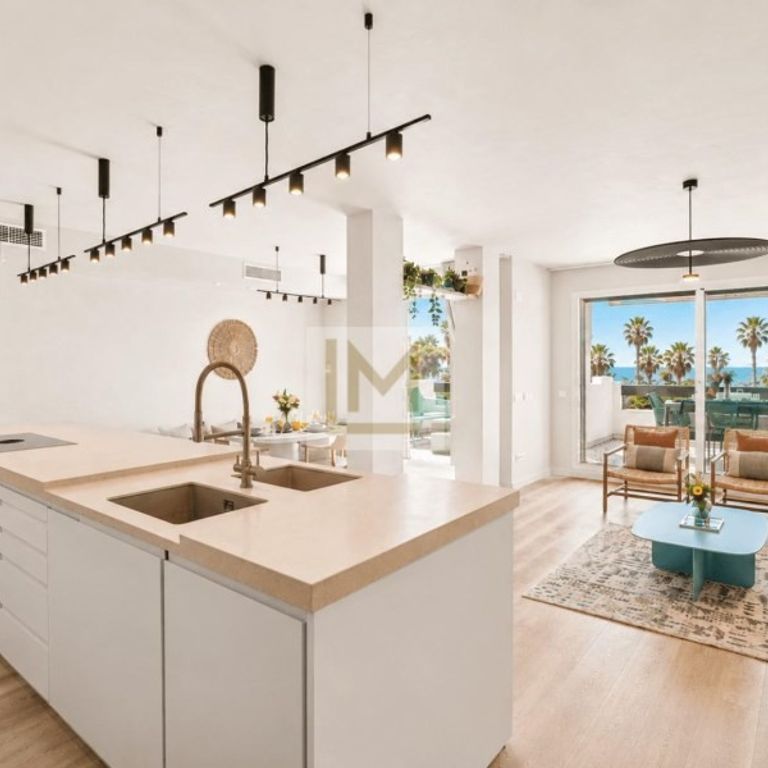 3 room luxury Apartment for rent in Marbella, Spain - Photo 1