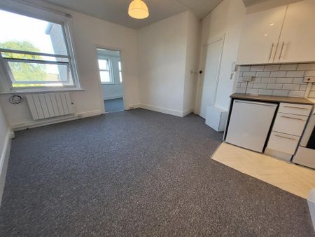 1 bedroom apartment to rent - Photo 3