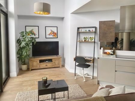 1 Bed Flat, Roach Road, E3 - Photo 2