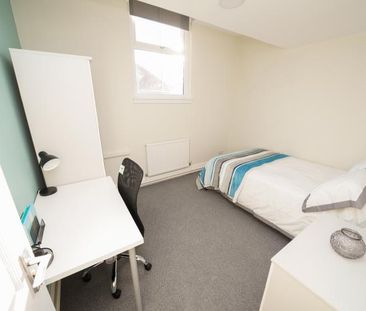 Student Apartment 5 bedroom, City Centre, Sheffield - Photo 2