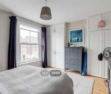 3 bedroom property to rent - Photo 2