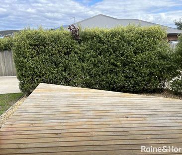 300 METRES TO OAKDOWNS CHILDCARE CENTRE - Photo 2