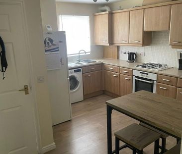 2 bedroom terraced house to rent - Photo 3