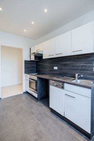 WOW I BALKON I NÄHE LENDPLATZ I BADEWANNE I MODERNER SCHNITT I HAUSTIERE ERLAUBT I RUHIGE LAGE I PROJEKT WOHNEN - Foto 2