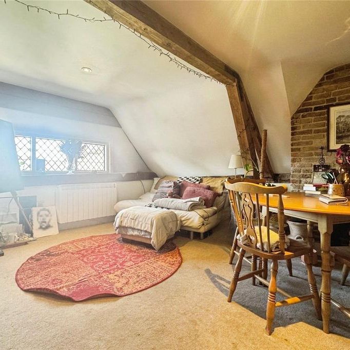 3 bedroom flat to rent - Photo 1