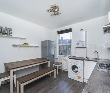 3 Bedroom Flat/Apartment to rent - Photo 4