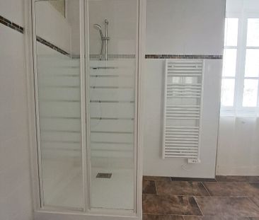 Location Appartement 2 pièces 70m² - Photo 6