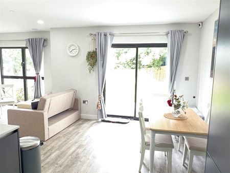 Purley Oaks Road, South Croydon - Photo 2