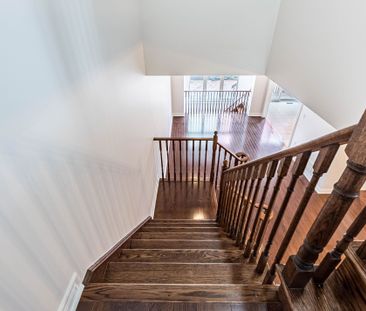 For Lease - 3275 Stalybridge Drive Unit# 19, Oakville, Ontario - Photo 4