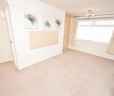 Oxford Drive, Thornton Hough - Photo 5