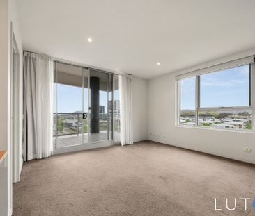 Modern Apartment in the Heart of Phillip - Photo 5