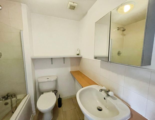 Carroll Close, Stratford-upon-Avon - Photo 1
