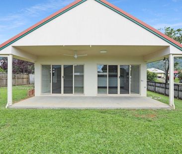 Refurbished Cottage - Airconditoned - Side Access - Corner Block - Photo 6