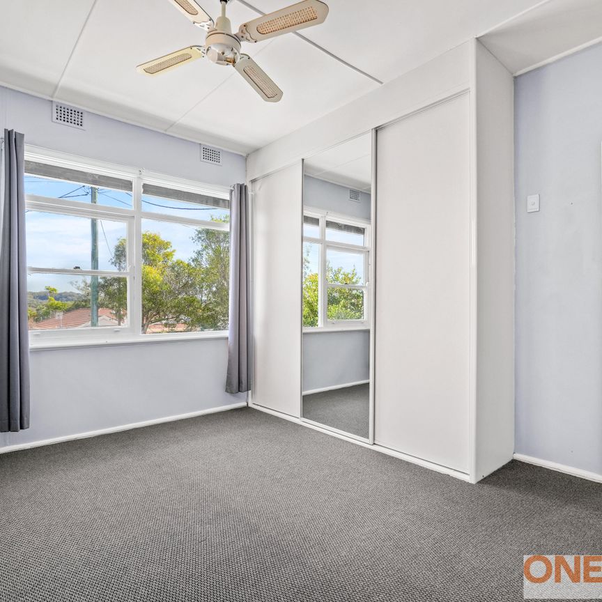 24 Carlyon Street - Photo 1