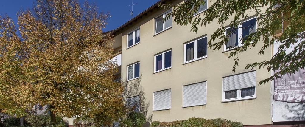 5-Zimmer-Wohnung mit neuem Badezimmer in Bad Bergzabern! - Photo 1