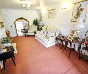 Mountnessing Road, Billericay - Photo 6