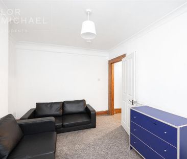 5 bedroom terraced house to rent - Photo 6