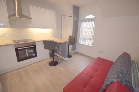5, 2 Templemore Avenue, Belfast, BT5 4FT - Photo 2