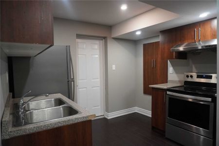 For Lease - 3 Fascination Street Unit# B, Brampton, Ontario - Photo 5