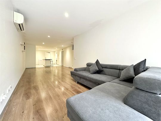 306/565 Flinders Street - Photo 1