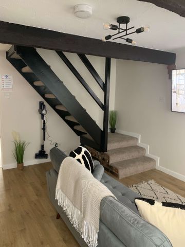 Newly refurbished house share in Hazel Grove, Stockport Room 3 - Photo 3