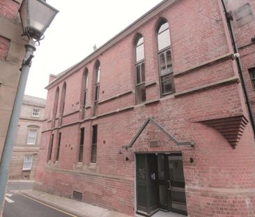 Flat 4, 7 St Peters Close, S1 2EJ - Photo 2