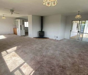 Rural Living - Photo 3