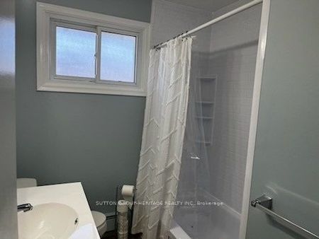 For Lease - 110 Tecumseh Avenue Unit# 3, Oshawa, Ontario - Photo 5