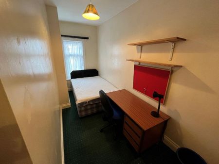 7 bedroom house share to rent - Photo 2