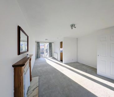 3 bedroom semi-detached house to rent - Photo 3