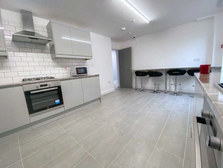 Beechwood Road Room 6 - Photo 2