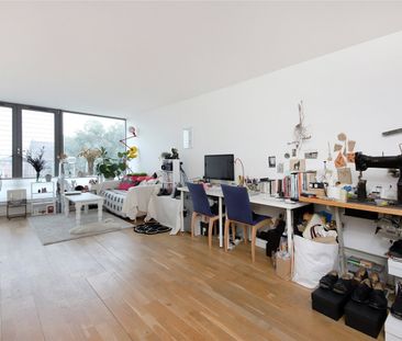 Astra House, SE14 - Photo 1
