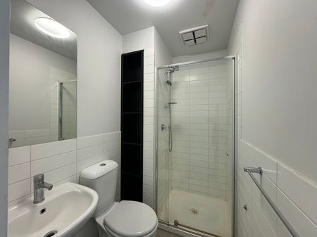 1-Bedroom Apartment in Prime Prahran Location - Photo 3